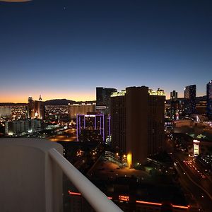 Junior Vista Balcony